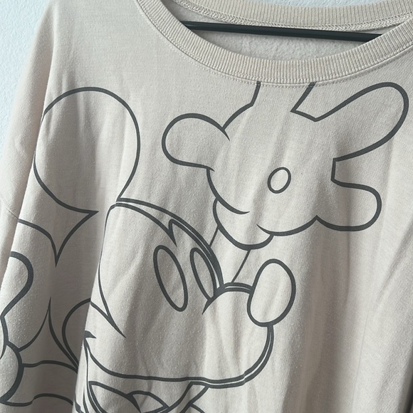 Juniors Mickey Mouse Crewneck - XL - Picture 2 of 6